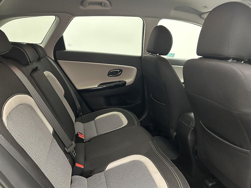 Kia Ceed 1.6 CRDI EXCLUSIVE - fotka 19 z 25