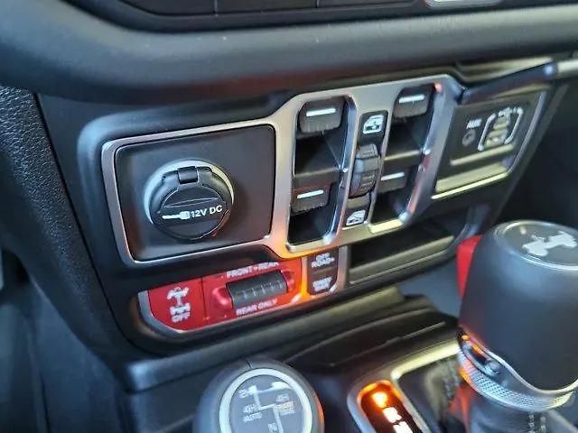 Jeep Wrangler (2026) Rubicon X, Mojito, 2026 - fotka 10 z 10