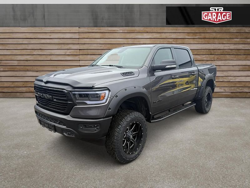 Dodge RAM (2019) +HEMI+PRO COMP LIFT+LARAMIE+ - fotka 7 z 23