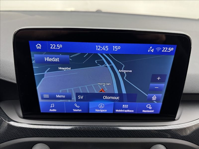 Ford Focus 1,5 ST-LINE ZÁRUKA LED 1MAJ ČR - fotka 19 z 40