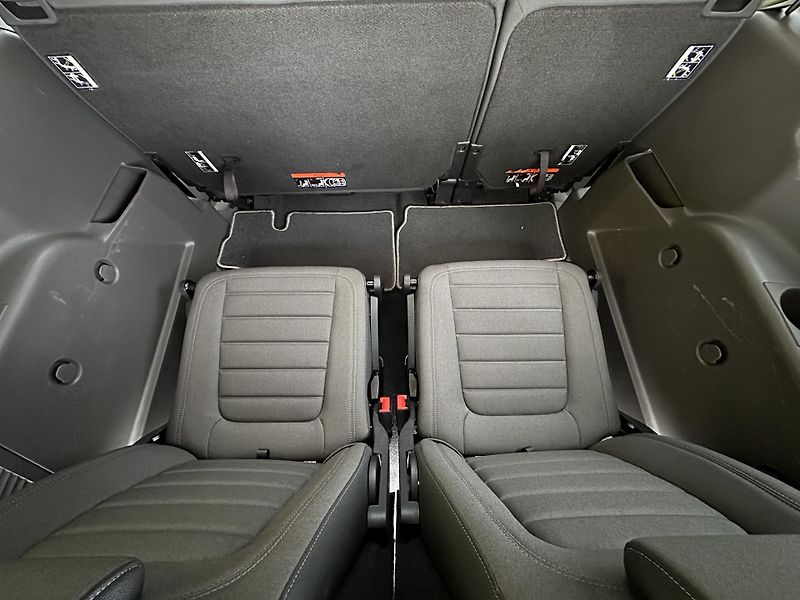 Ford Tourneo Connect (2018) 1.5/88kW* 7.Míst * 1.Maj. - fotka 40 z 50