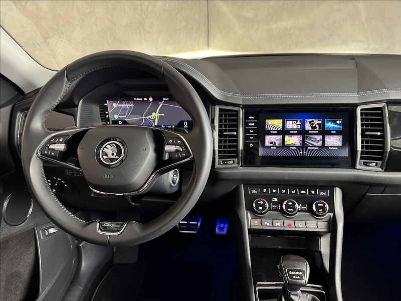 Škoda Kodiaq 2,0 TDi  DSG 4x4 L&K Virtual L - fotka 18 z 49