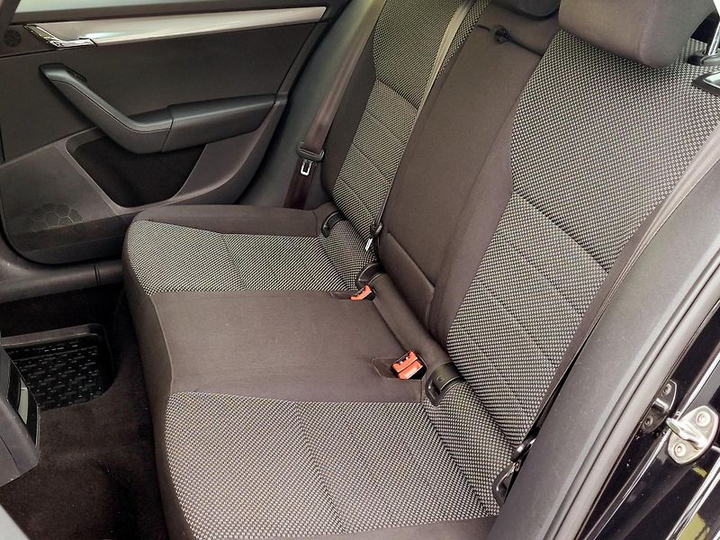 Škoda Octavia 1,4TSi SERV.KNIHA, rozvody     - fotka 20 z 48