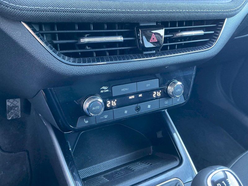 Škoda Fabia (2024) 1.0 TSI Top Selection - fotka 27 z 33