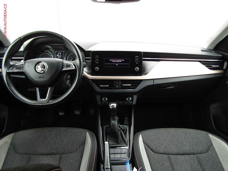 Škoda Scala (2019) 1.0 TSi, ČR, Style - fotka 8 z 20
