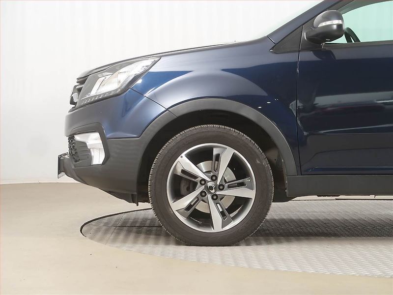 SsangYong Korando (2017) Style 2.0 e-XGi, 4X4, Automat - fotka 15 z 19