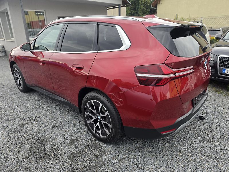 BMW X3 2.0 D X Drive  - fotka 3 z 17