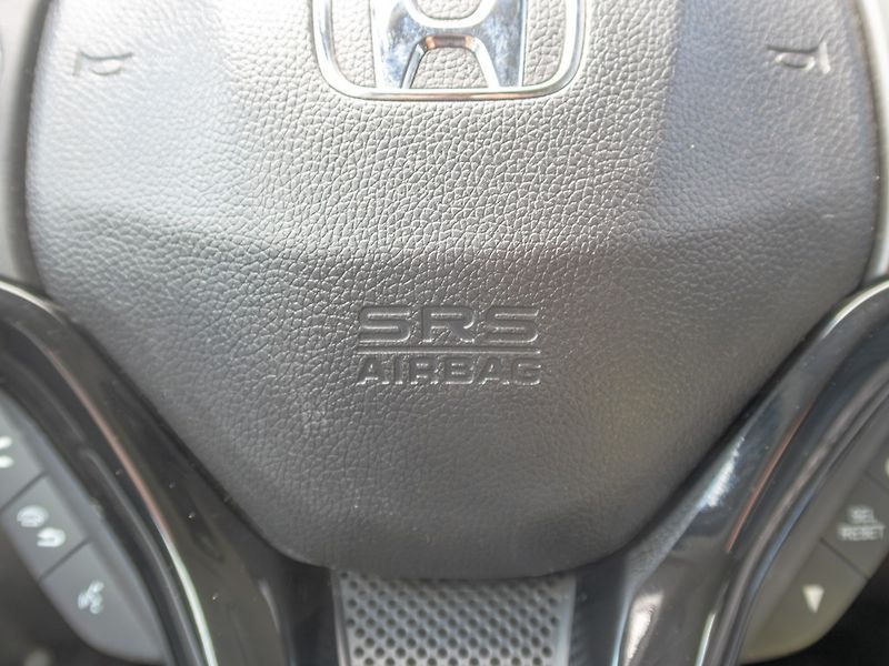Honda HR-V (2016) 1.6D 88KW 2x ALU – WEBASTO - fotka 36 z 56