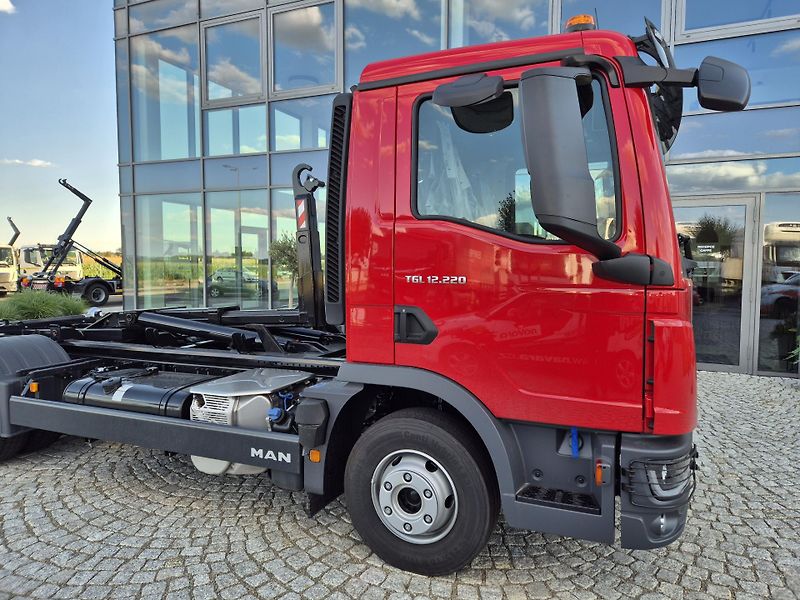 MAN TGL 12.220 NOSIČ KONTEJNERU 8T - fotka 4 z 15