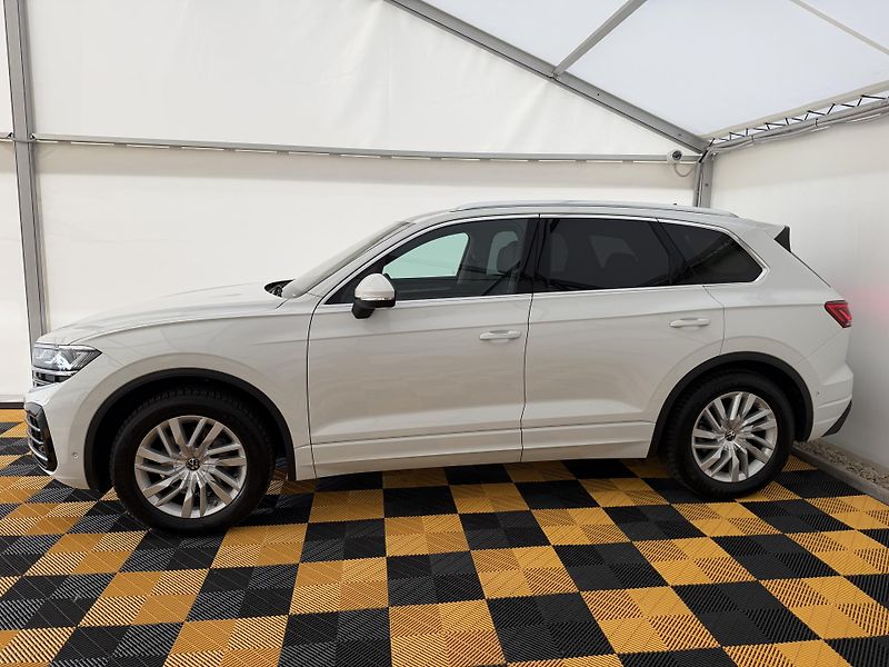 Volkswagen Touareg 3.0Tdi*1-MAJ*DPH*ELEGANCE* - fotka 4 z 45