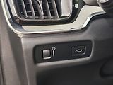 Volvo V60 B4 2.0/145kW Inscription AT - náhled 32