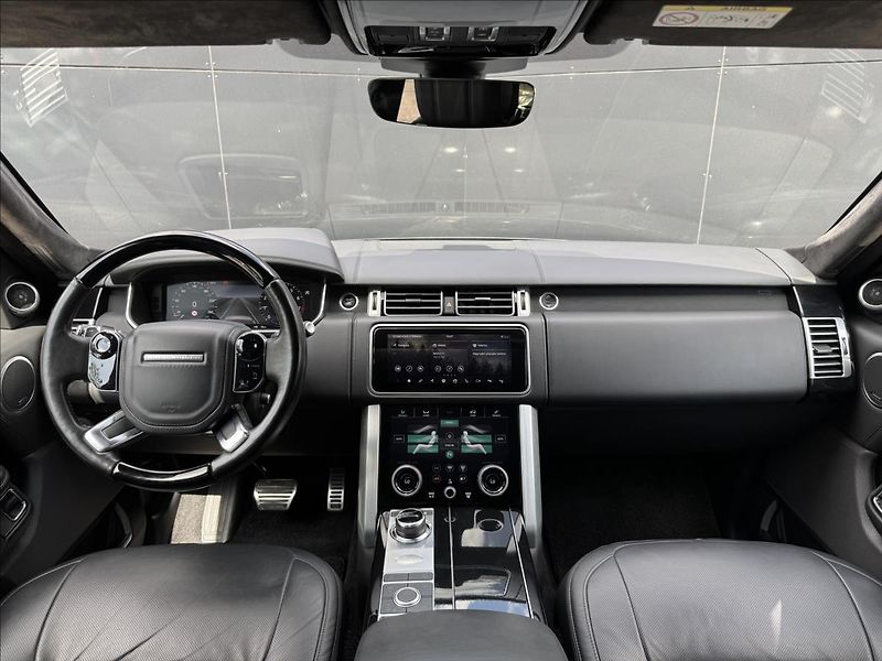 Land Rover Range Rover 5,0 S/C V8 Autobiography AWD Č - fotka 15 z 39