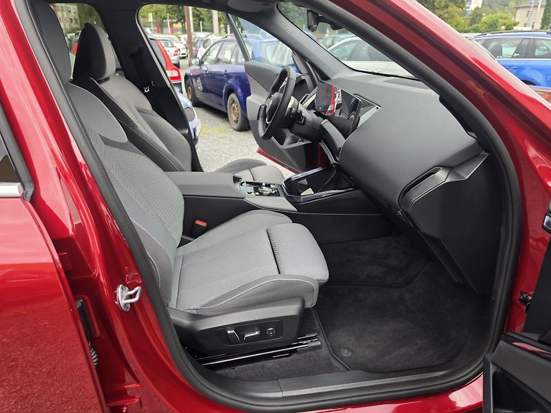 BMW X3 2.0 D X Drive  - fotka 15 z 17