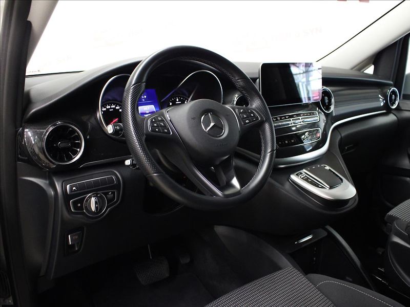 Mercedes-Benz Třídy V 2,0 220d L 9G Facelift 7 míst - fotka 10 z 34