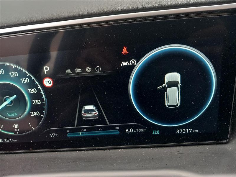 Hyundai Tucson 1,6 T-GDI DCT SMART - fotka 15 z 21