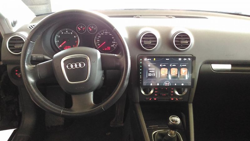 Audi A3 (2006) 2,0FSI,110KW,ALU,AUT.KLIMA - fotka 18 z 27