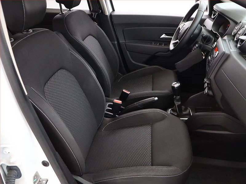 Dacia Duster (2018) 1.6 SCe, ČR,1.maj, Tempomat - fotka 7 z 16