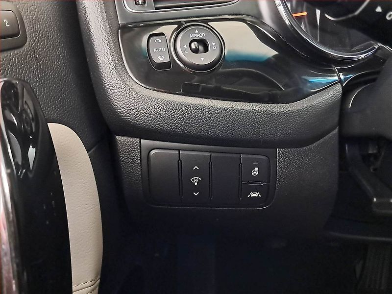 Kia Ceed (2013) 1.6 GDI, Serv.kniha, Navi - fotka 17 z 18