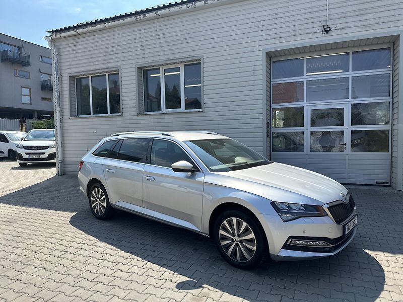 Škoda Superb 2.0TDi-110KW-DSG-DPH-STYLE-NAV - fotka 1 z 20