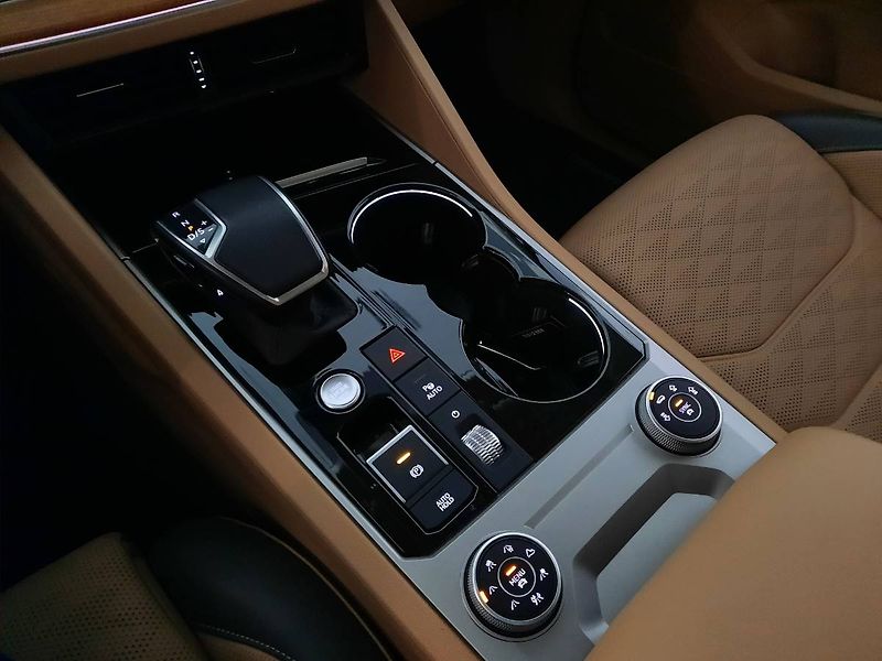 Volkswagen Touareg (2023) 3.0 TDI 4Motion (210kW286k) Ti - fotka 13 z 32