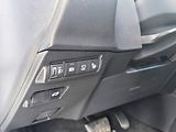 Toyota Corolla 2.0 4x4 Premiere 1. MAJ - náhled 14