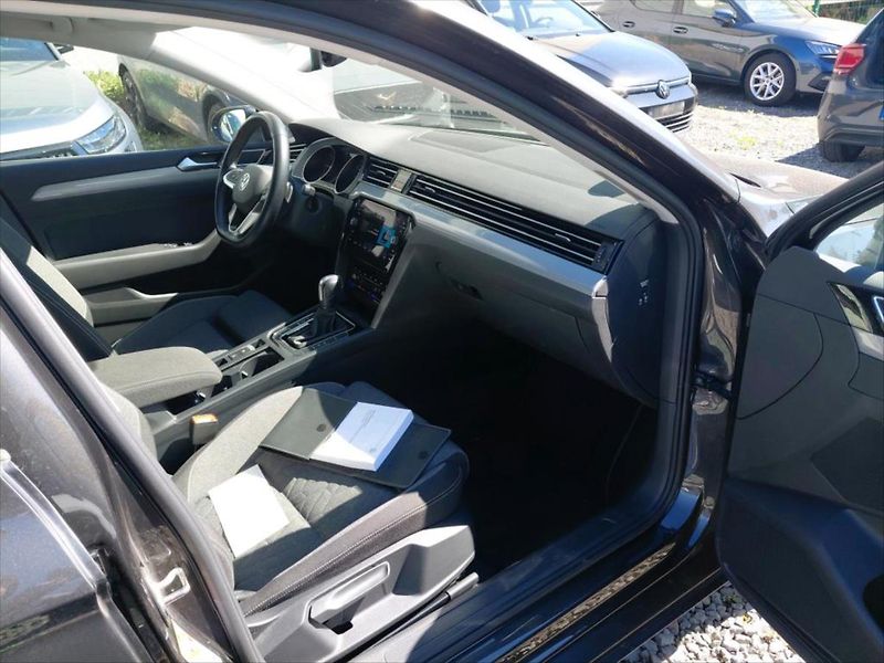 Volkswagen Passat 2,0 TDI TAŽNÉ,KAMERA - fotka 6 z 12