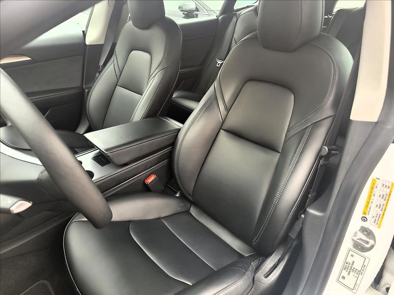 Tesla Model 3 AWD,LR,366kw,DUAL,SOH 89% - fotka 8 z 50