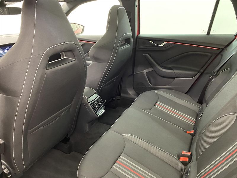 Škoda Scala 1,0 TSI 85kW Monte Carlo - fotka 6 z 30