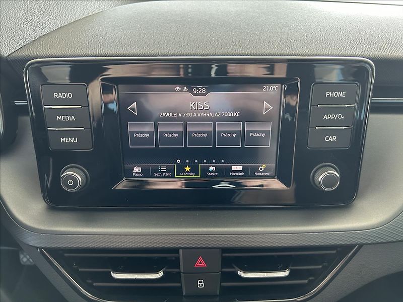 Škoda Scala 1,0   TSI,1.MAJITEL,SERVISKA - fotka 14 z 25