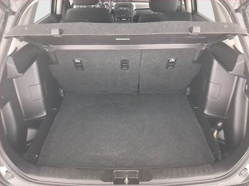 Suzuki Vitara (2021) 1.4 BoosterJet, ČR,1.maj - fotka 14 z 15