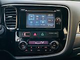 Mitsubishi Outlander 2.0i 1.MAJITEL KAMERA TAŽNÉ - náhled 33