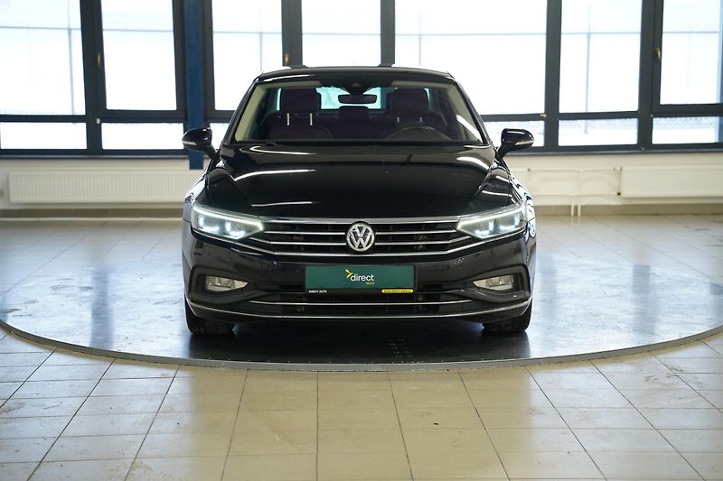 Volkswagen Passat - fotka 4 z 25