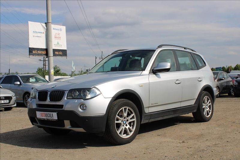 BMW X3 2,0 D  2.maj., ČR, 4 x 4 - fotka 1 z 35