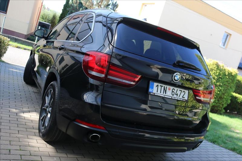 BMW X5 2,0 xDrive25d,ČR, 1. Majitel - fotka 9 z 59
