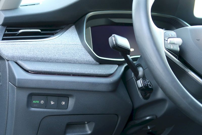 Škoda Octavia (2024) Top Selection 1.5 TSI 110 kW - fotka 15 z 28