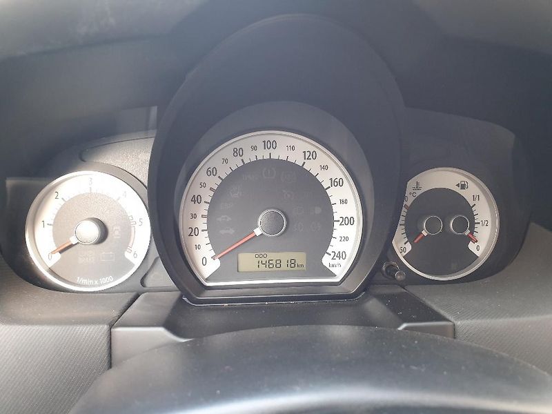 Kia Ceed (2008) HB 1.6CRDi AT Exclusive - fotka 15 z 16