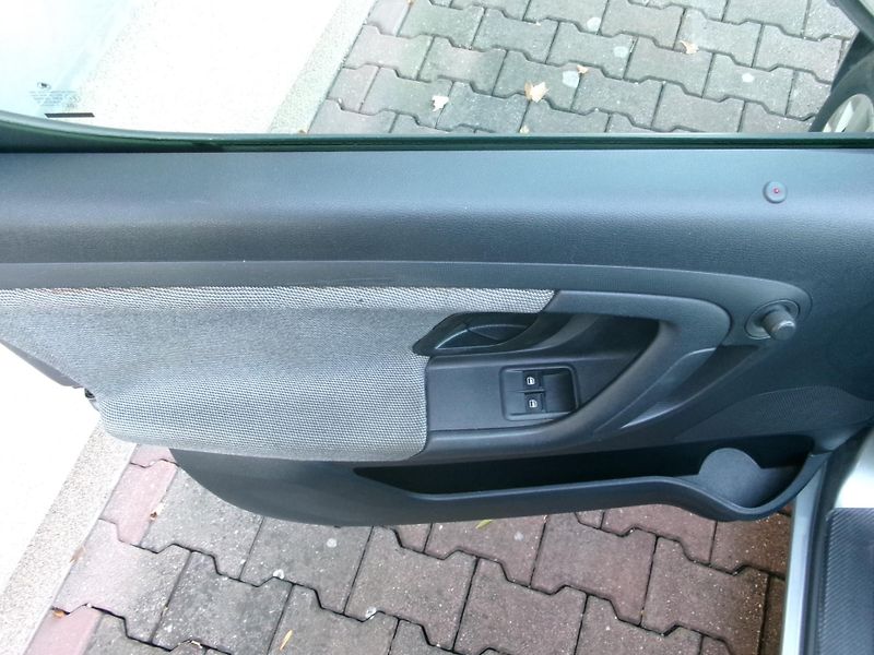 Škoda Roomster 1,6 TDI KLIMA PNEU - fotka 15 z 22