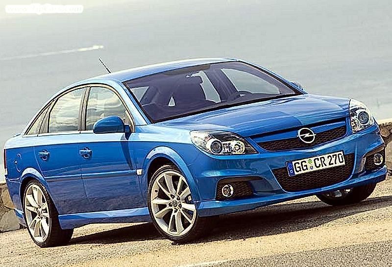 Vectra kombi OPC - nadupaný stěhovák v akci.