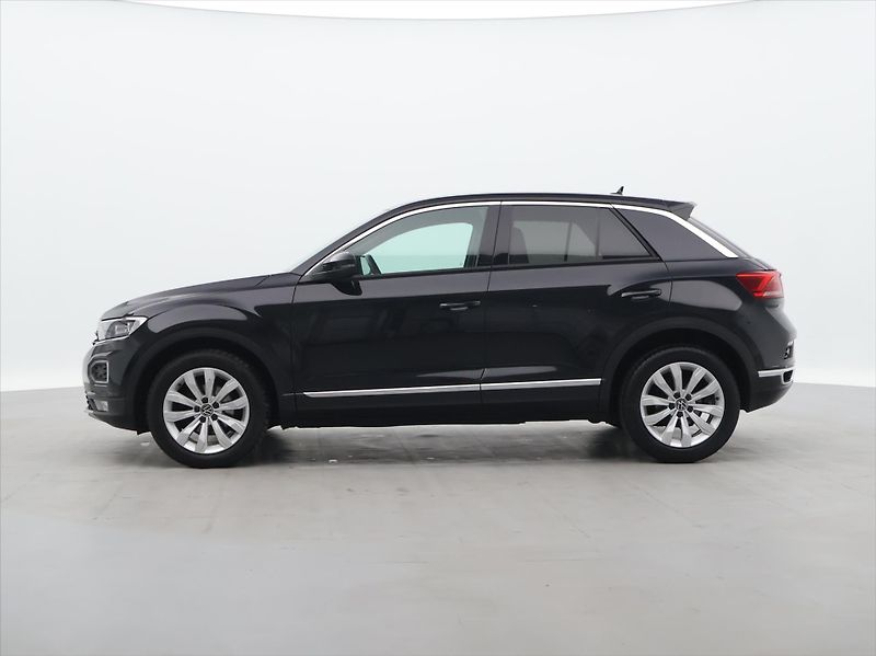 Volkswagen T-Roc 1,5 TSI 110kW DSG Sport LED - fotka 4 z 30
