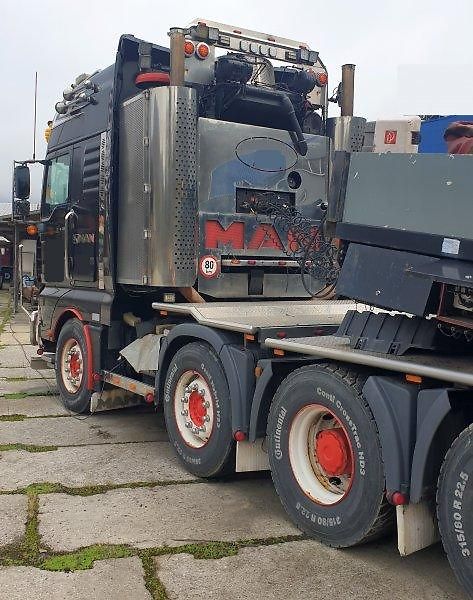 MAN (2005) TGA 250t tahač 8x4 hydr.!PERA - fotka 2 z 10