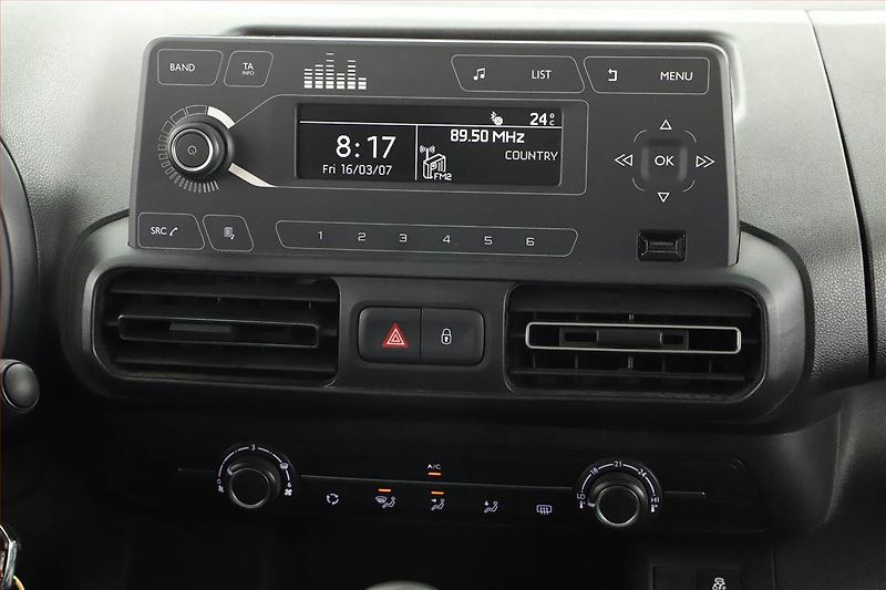 Citroën Berlingo (2019) Live 1.5 BlueHDi, 5Míst, ČR - fotka 11 z 12