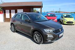 Volkswagen T-Roc (2018) 1.5 TSI KLIMA VÝHŘEV TEMPOMAT - fotografie inzerátu