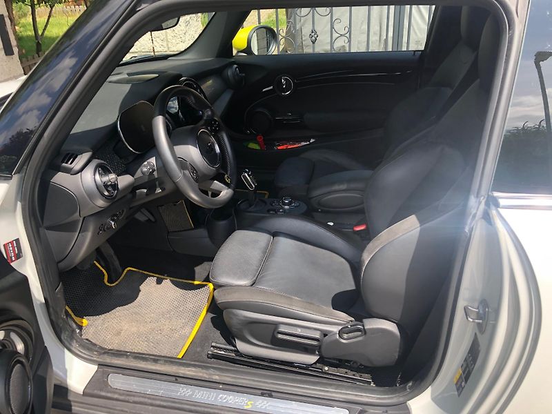 Mini Ostatní (2021) Cooper SE, certifikát baterie - fotka 8 z 27