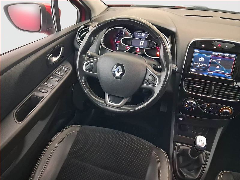 Renault Clio (2018) 1.5 dCi, Serv.kniha, Navi - fotka 7 z 23