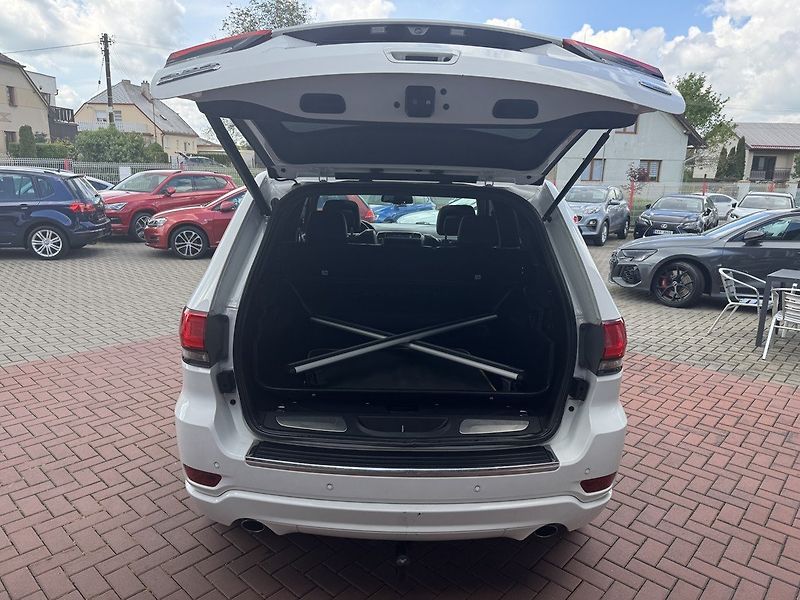 Jeep Grand Cherokee (2014) 3.0CRD Navi Kůže Vzduch Pano - fotka 22 z 50