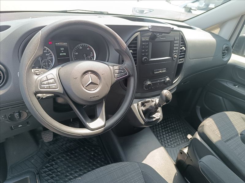 Mercedes-Benz Vito 1,6 111 CDi Nosnost 1050kg - fotka 12 z 23