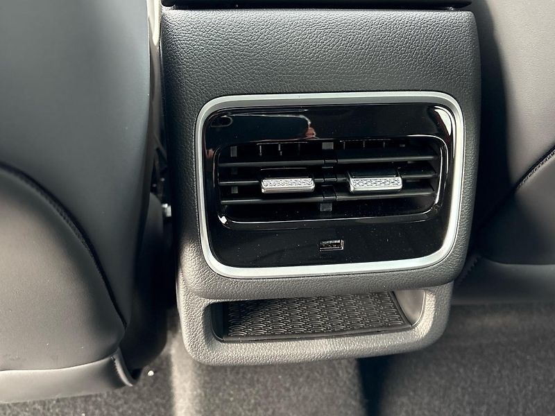 Chery Tiggo 7 (2026) 1.6 Unique AWD - fotka 31 z 34