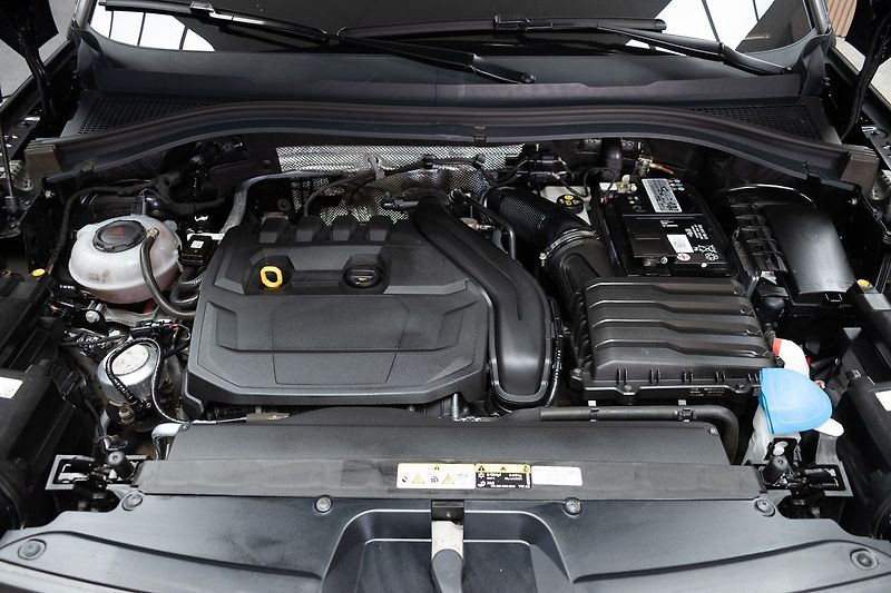 Škoda Kodiaq 1.5 TSI STYLE+*TAŽNÉ*DPH*ČR 1M - fotka 44 z 50