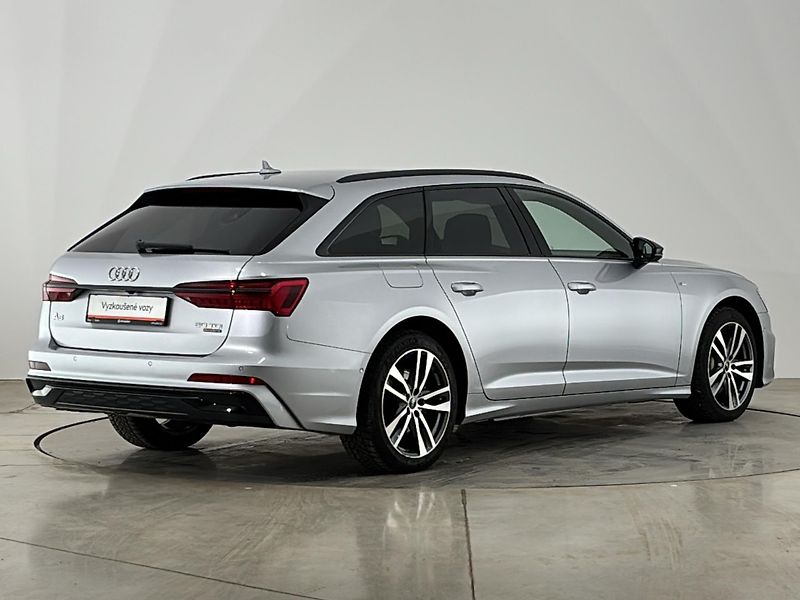 Audi A6 S-line - fotka 2 z 30