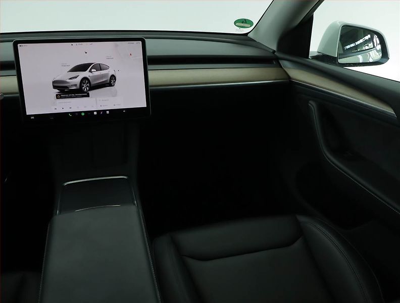Tesla Model Y (2023) Long Range AWD 79kWh, SoH 92% - fotka 8 z 22